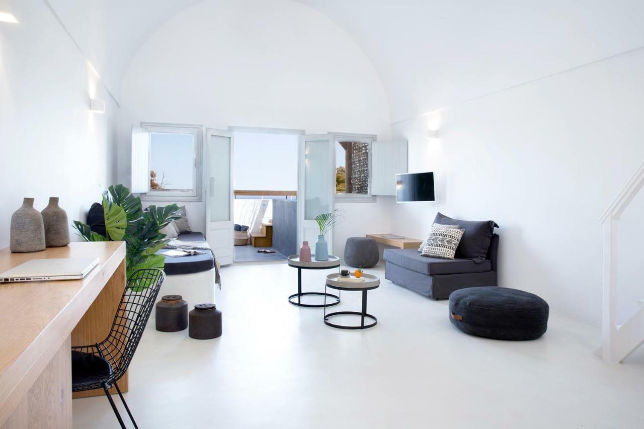 June Twenty Suites Karterados  Dış mekan fotoğraf