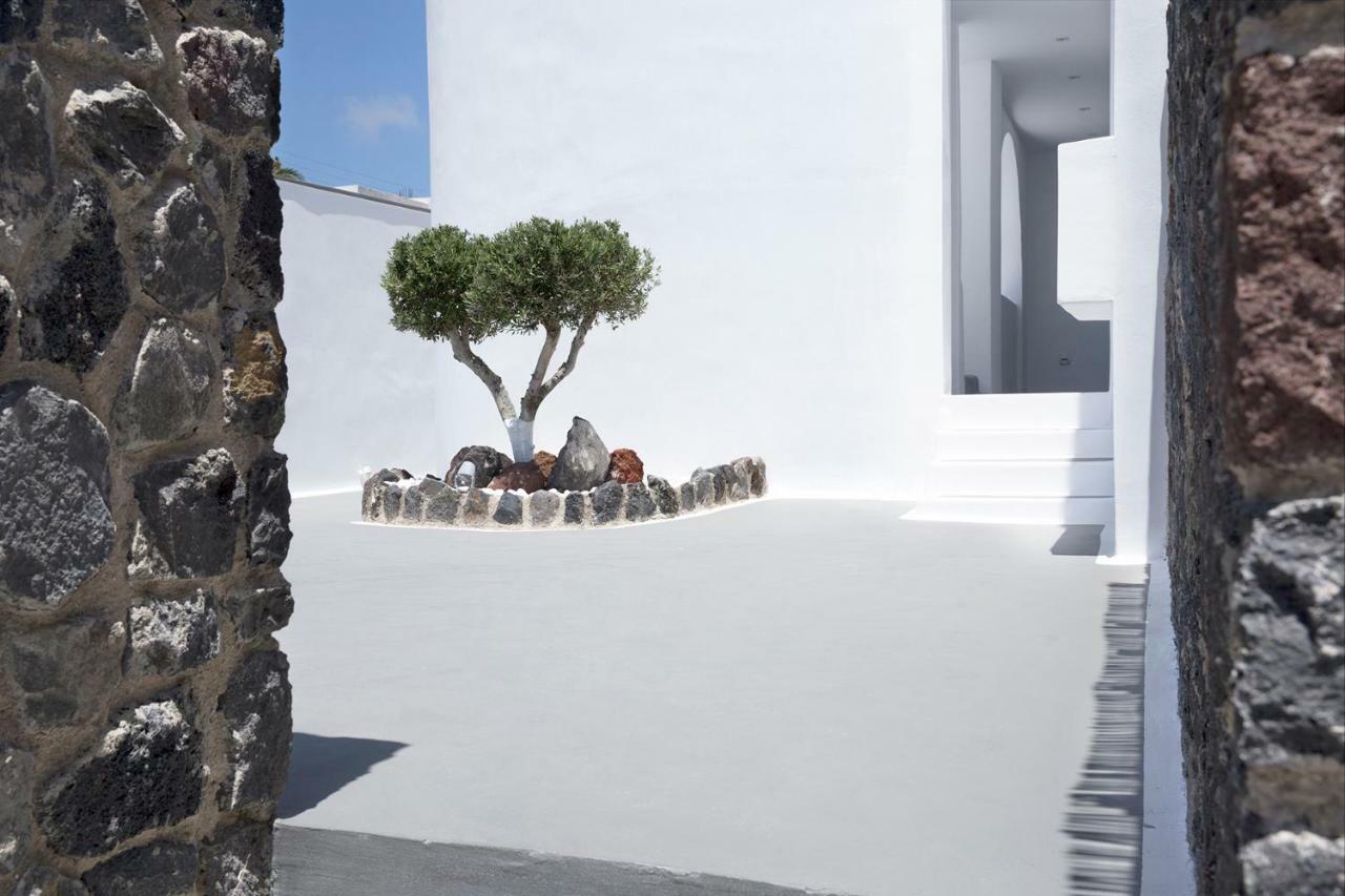 June Twenty Suites Karterados  Dış mekan fotoğraf